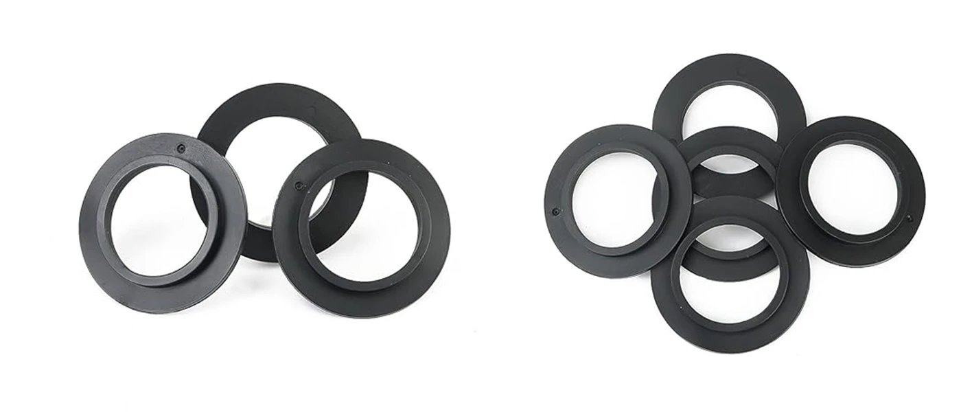 black Bath plug rubber seals